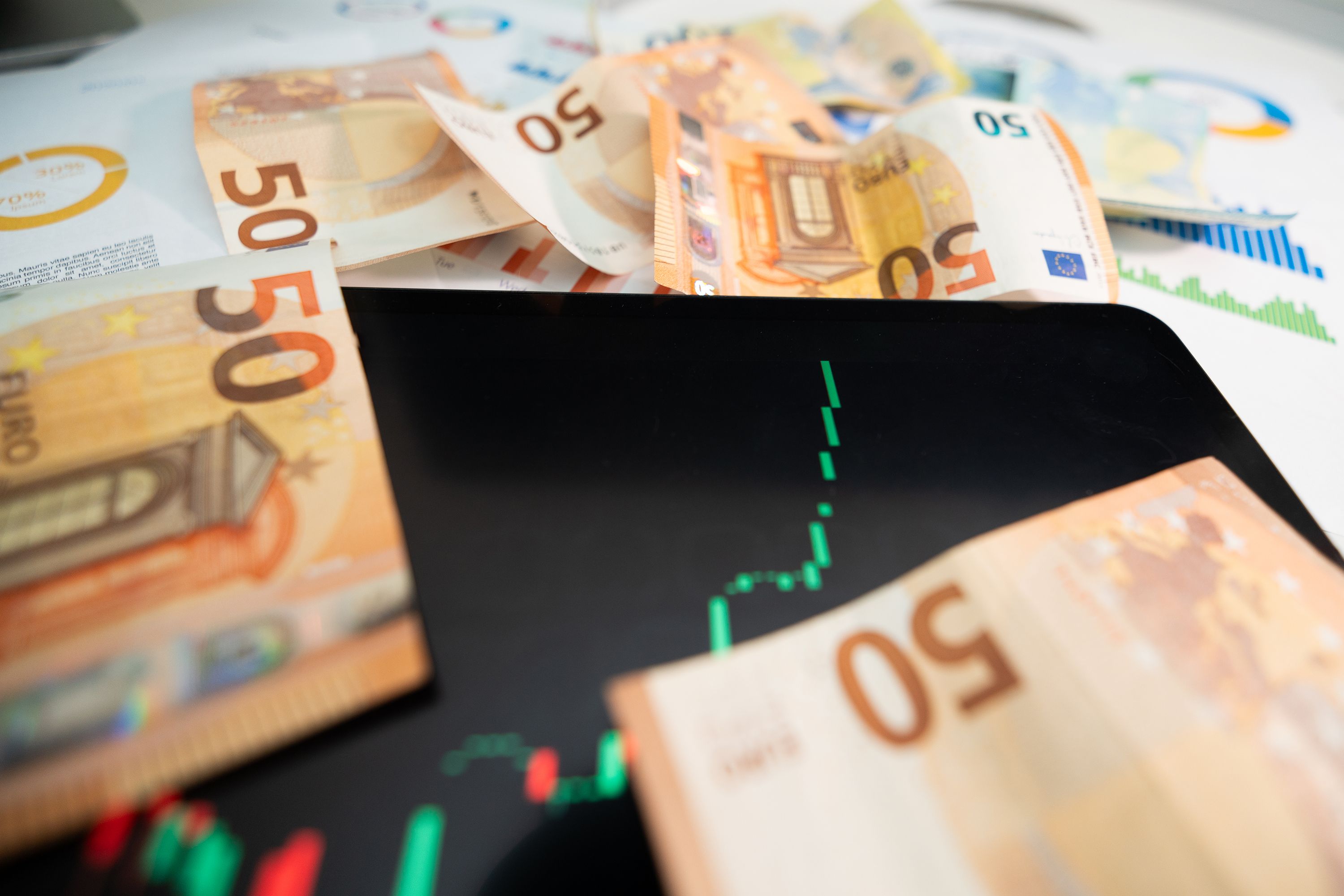 Budgeting for Exchange Rates When Paying Suppliers Abroad
