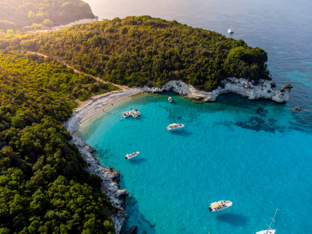 Combining Your Wedding Abroad With Your Honeymoon