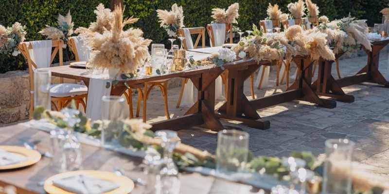 Pampas Aisle End