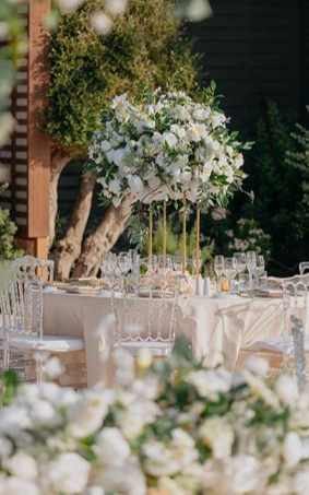 Luxury Aisle Flower Centrepieces