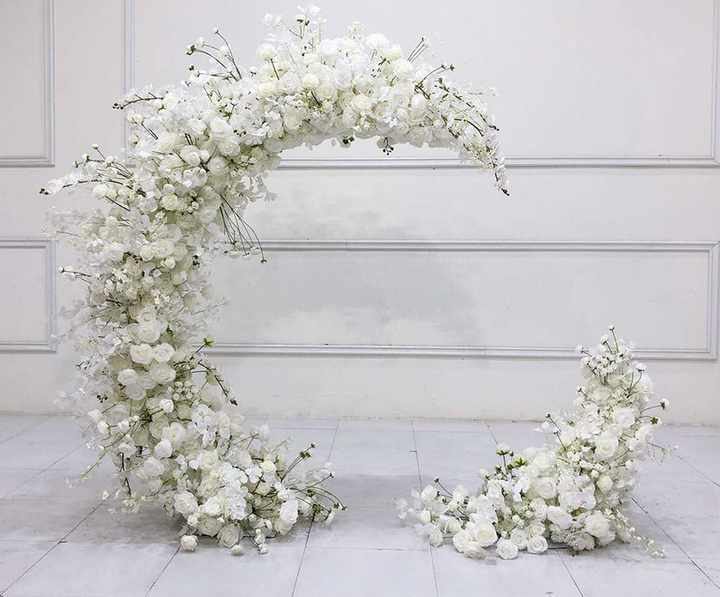 Luxury C Moongate Arch Rose & Gyp with Floor Stand