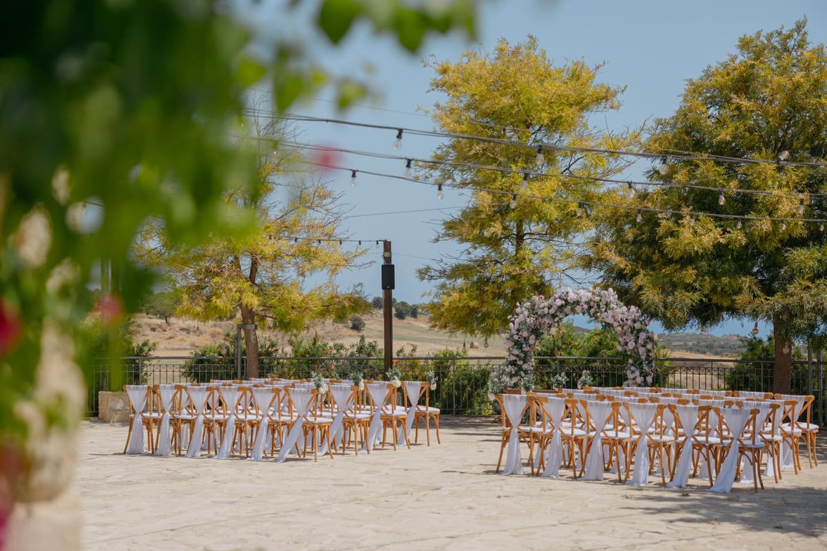 Liopetro Rustic Luxury Wedding — photo 3
